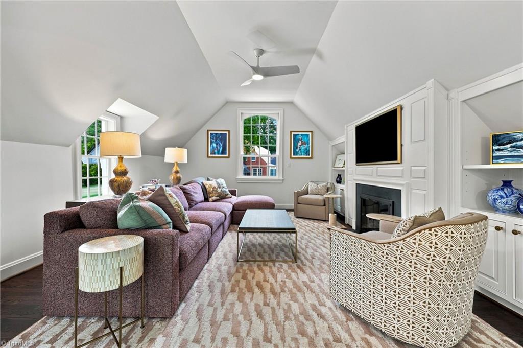708 Florham Drive