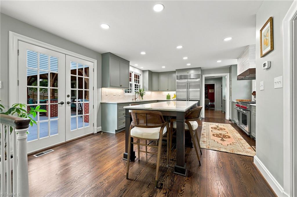 708 Florham Drive