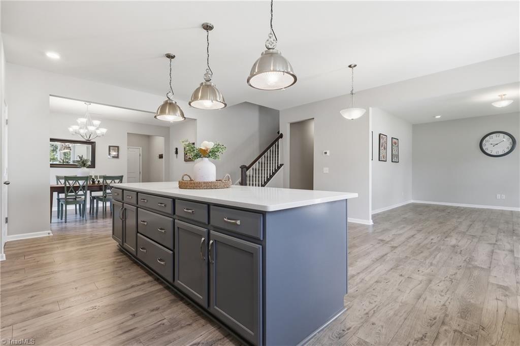 2404 Dukes Hollow Court