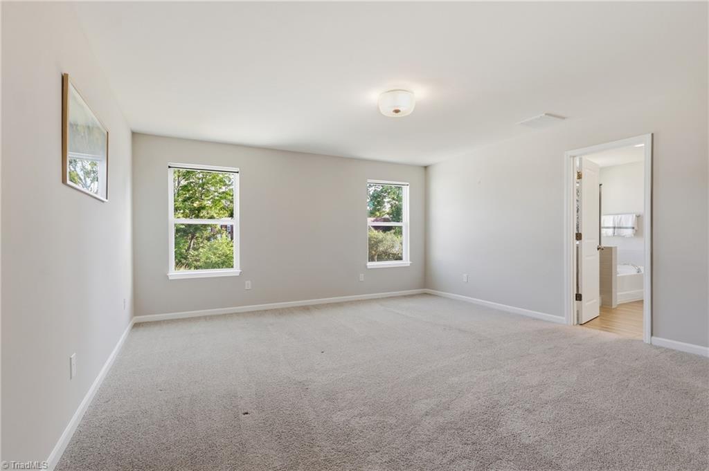 2404 Dukes Hollow Court