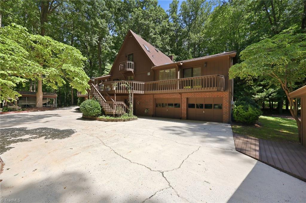 4401 Oakview Drive