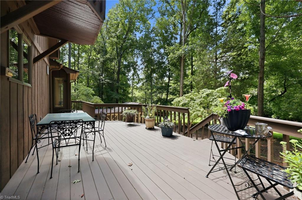 4401 Oakview Drive