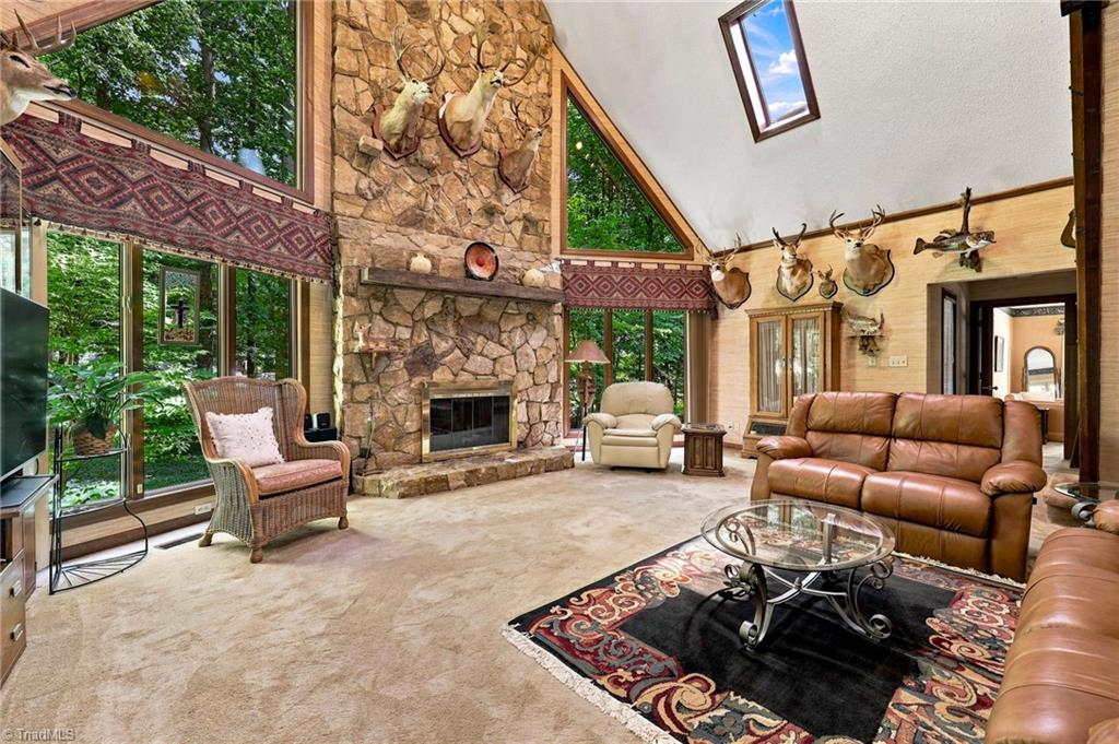 4401 Oakview Drive