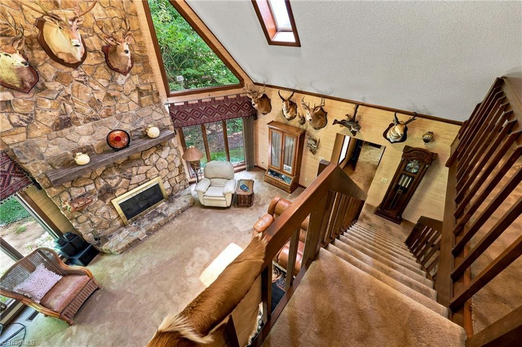 4401 Oakview Drive