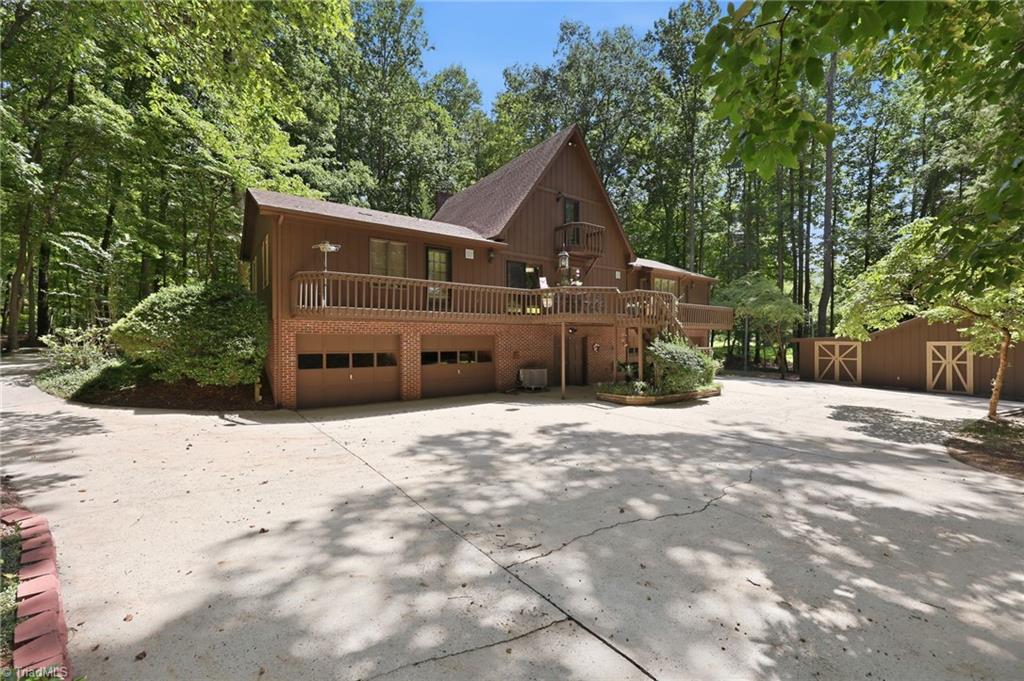 4401 Oakview Drive