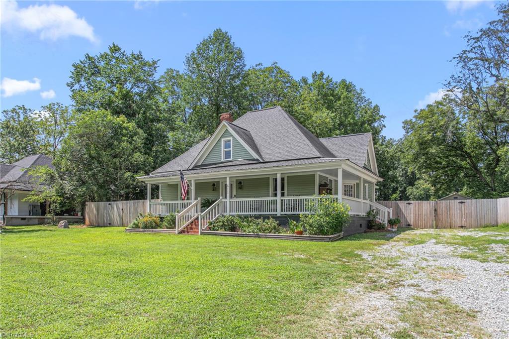 611 E Steeple Chase Road