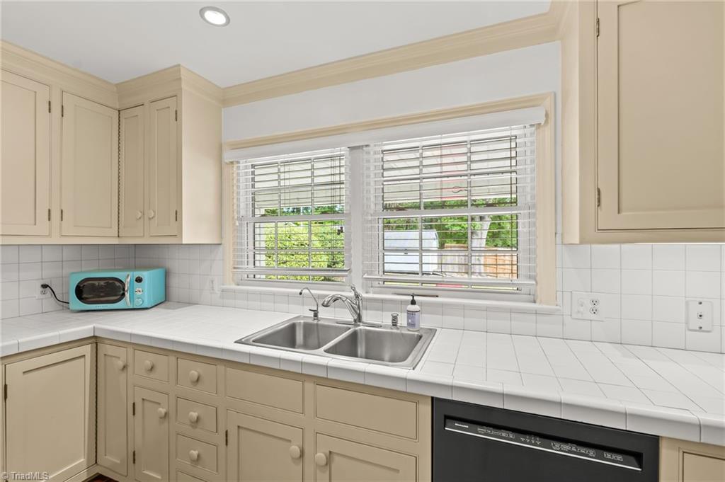 510 Florham Drive