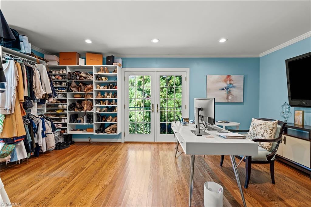 1110 Forest Hill Drive