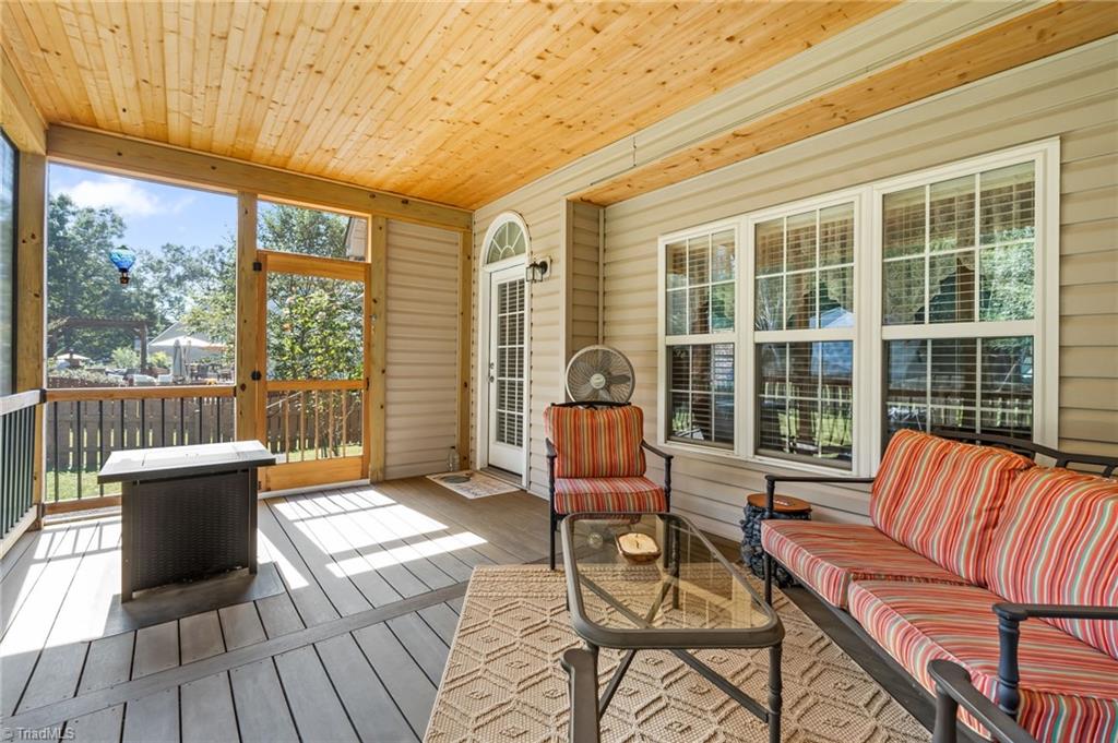 5363 Graycliff Lane