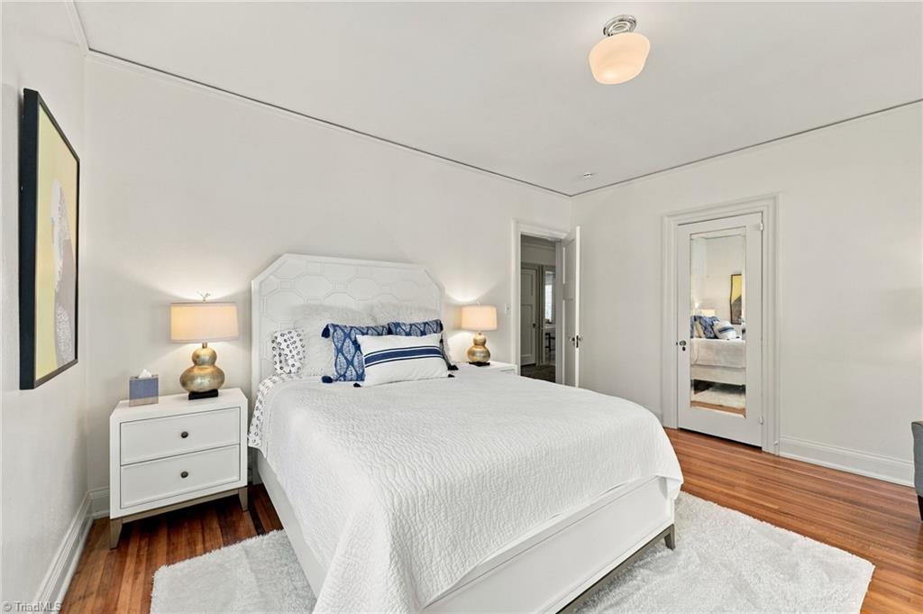 425 Hillcrest Drive