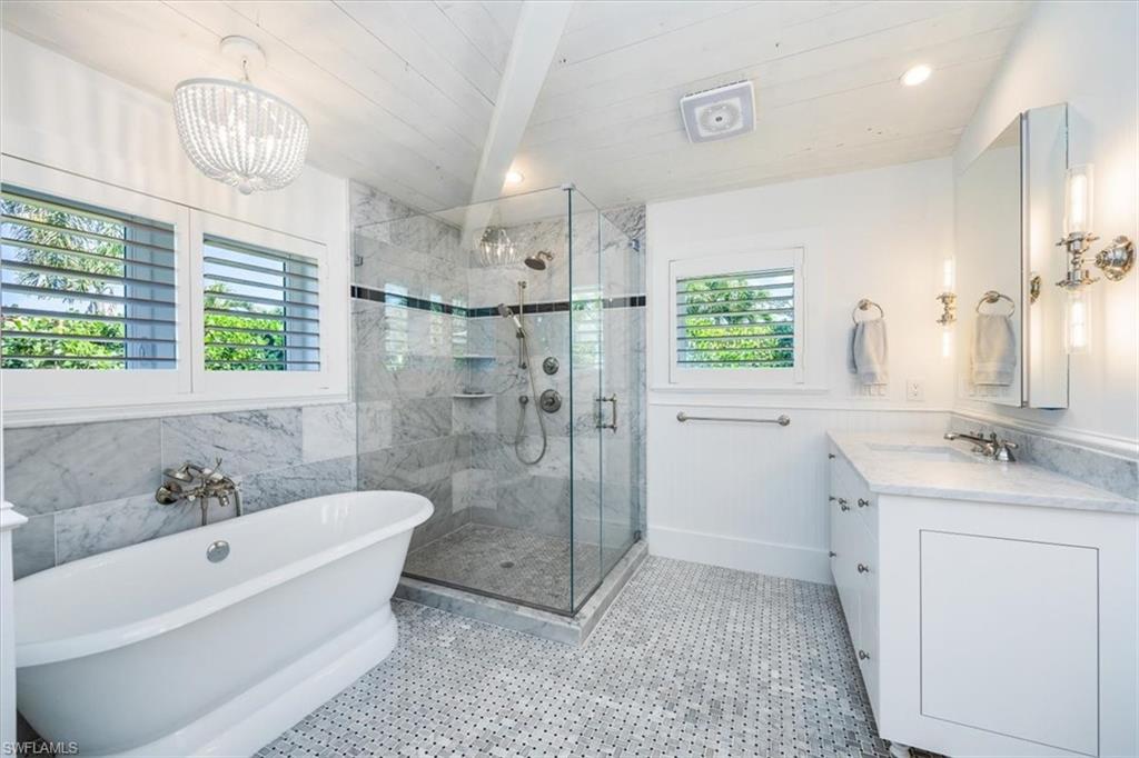 27142 Flossmoor DR, BONITA SPRINGS