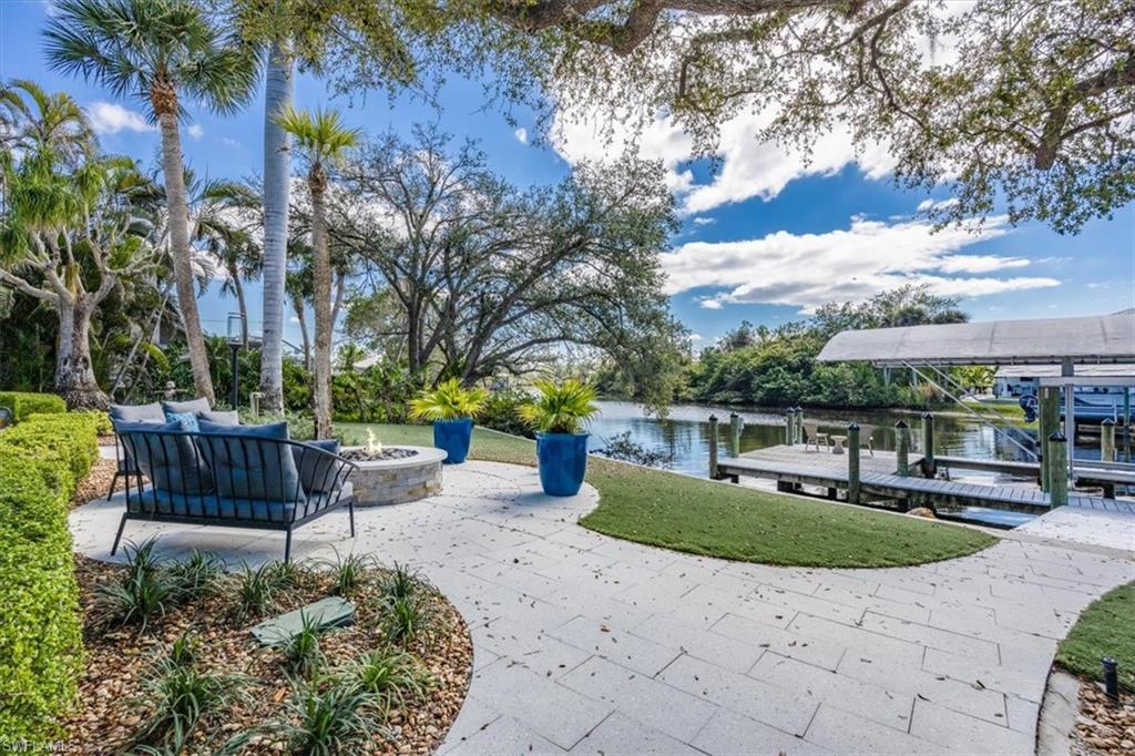 27142 Flossmoor DR, BONITA SPRINGS