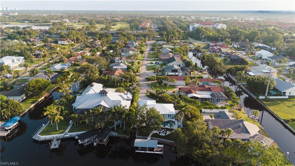 27142 Flossmoor DR, BONITA SPRINGS