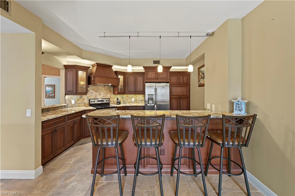 6510 Valen WAY # B201