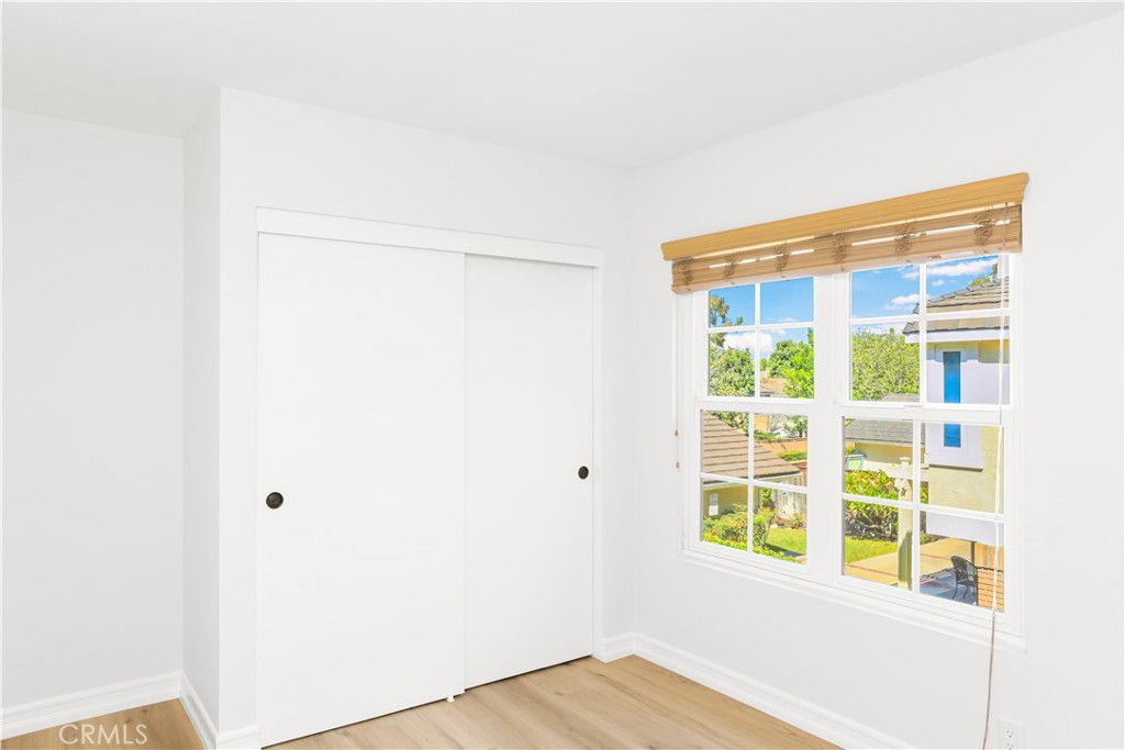 126 E Yale Loop