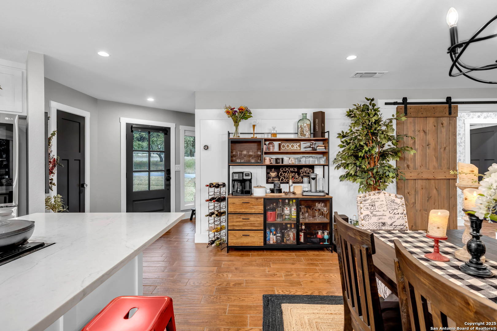 211 Elm Lodge Dr