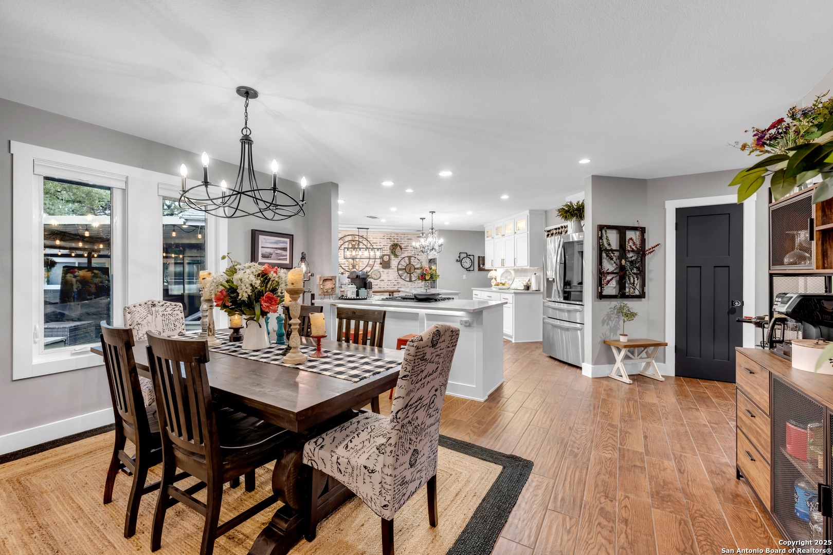 211 Elm Lodge Dr