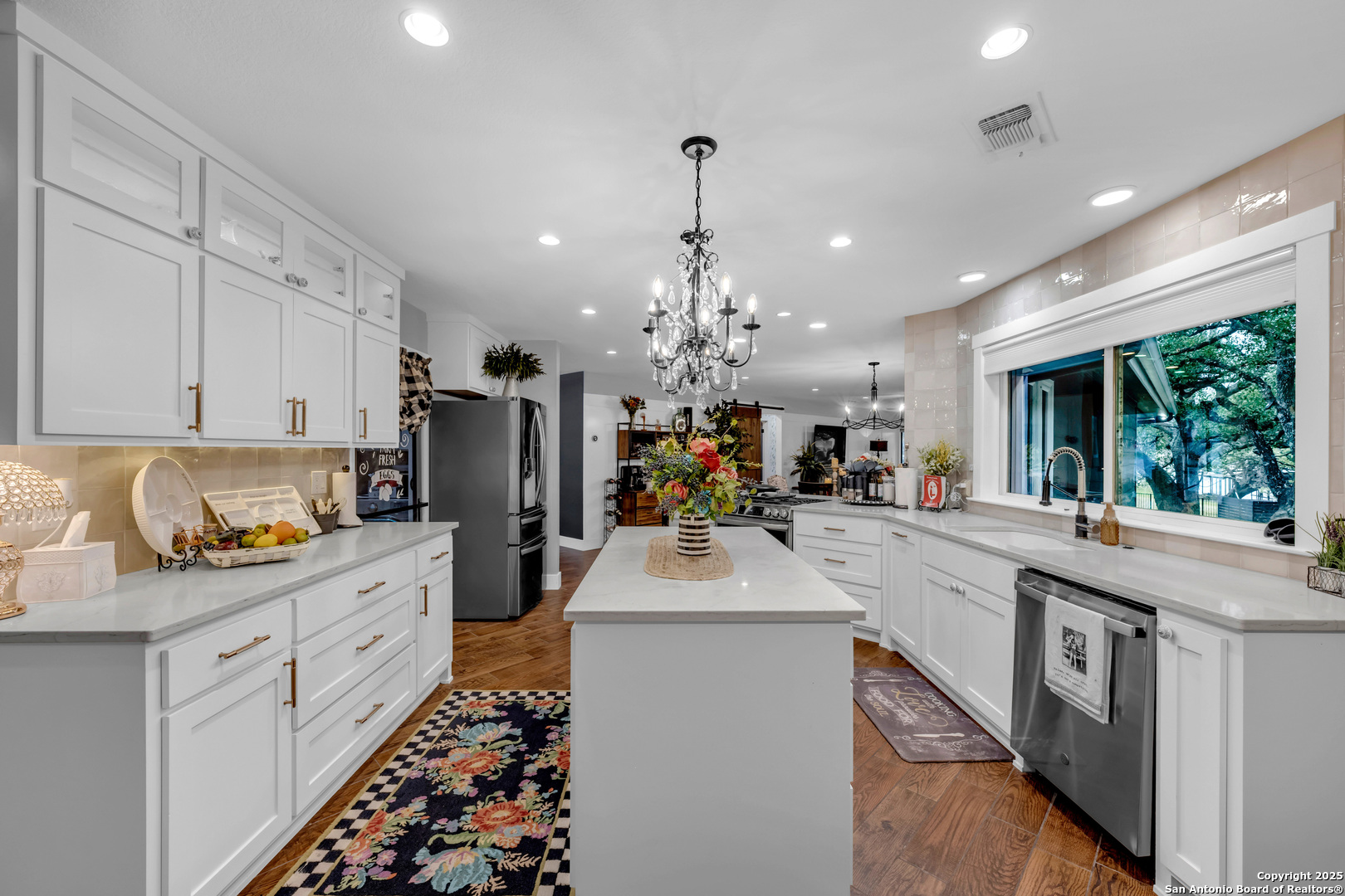 211 Elm Lodge Dr