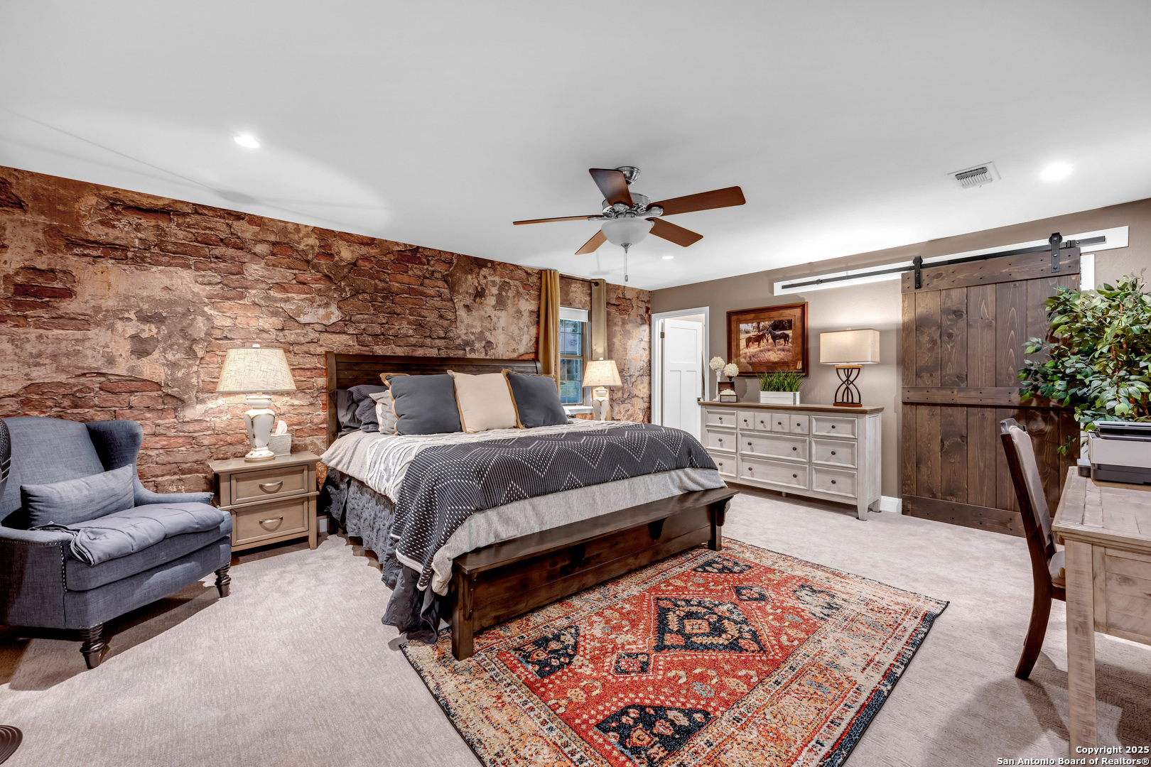 211 Elm Lodge Dr