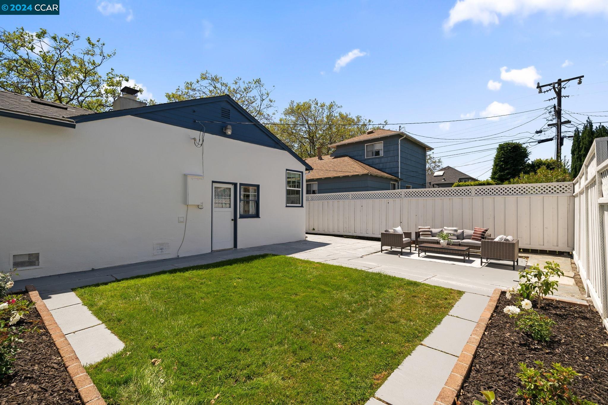 811 Sunnybrae Blvd