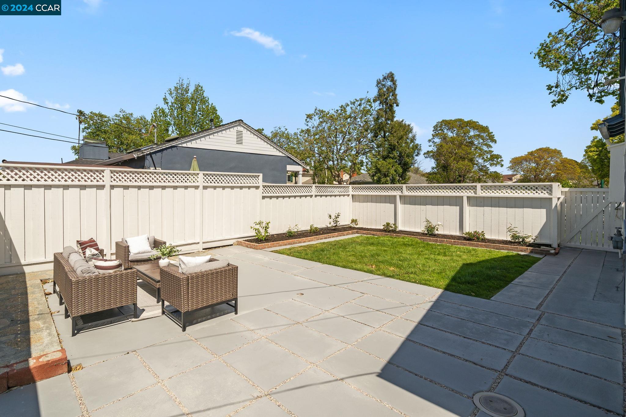 811 Sunnybrae Blvd