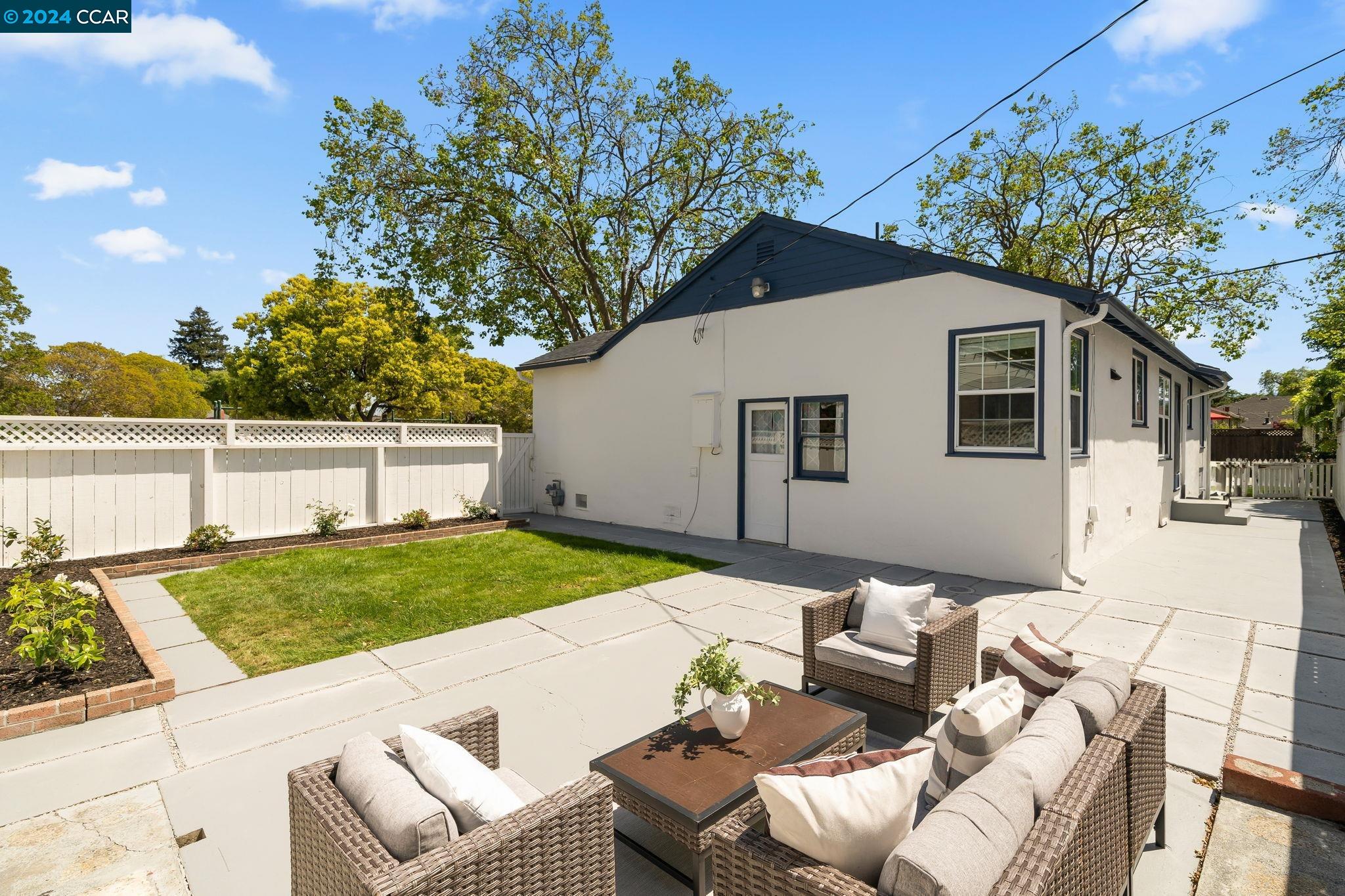 811 Sunnybrae Blvd