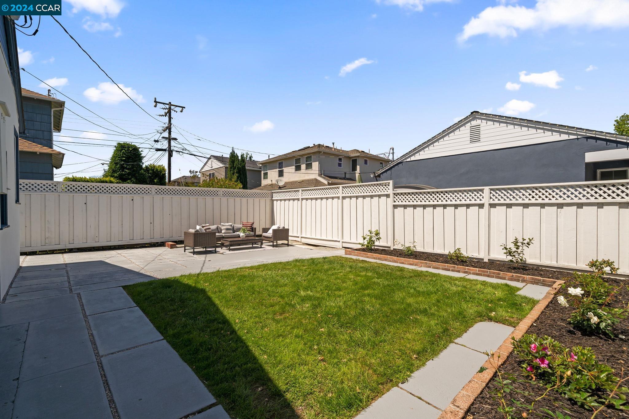 811 Sunnybrae Blvd