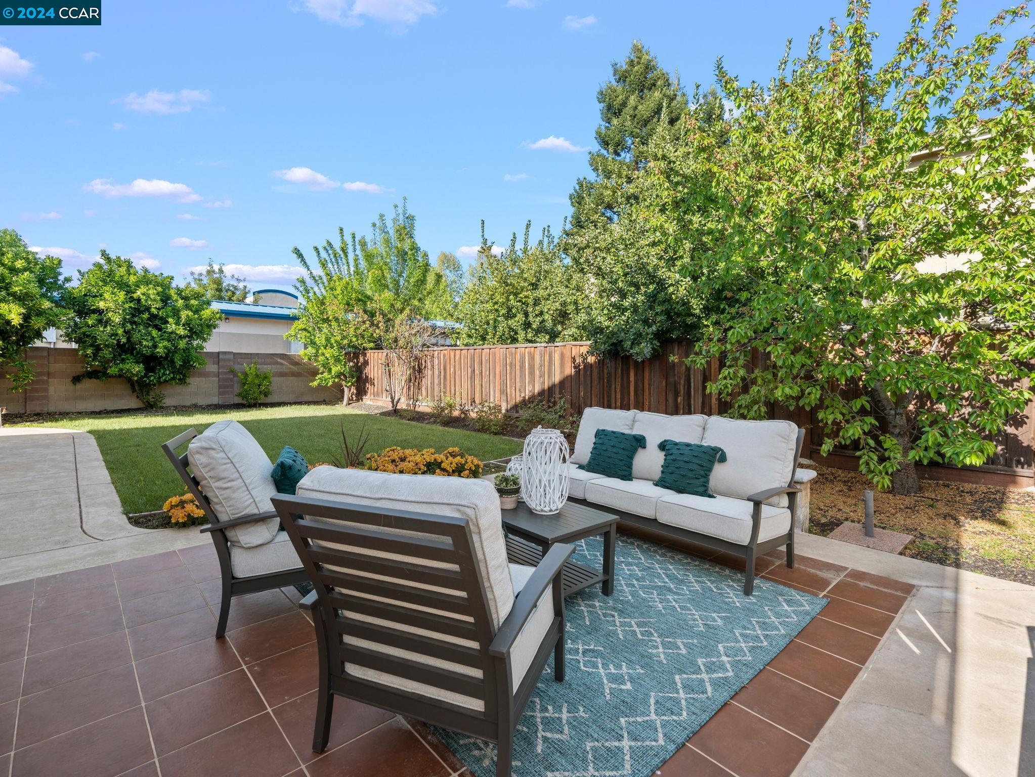 10 Anthurium Ct