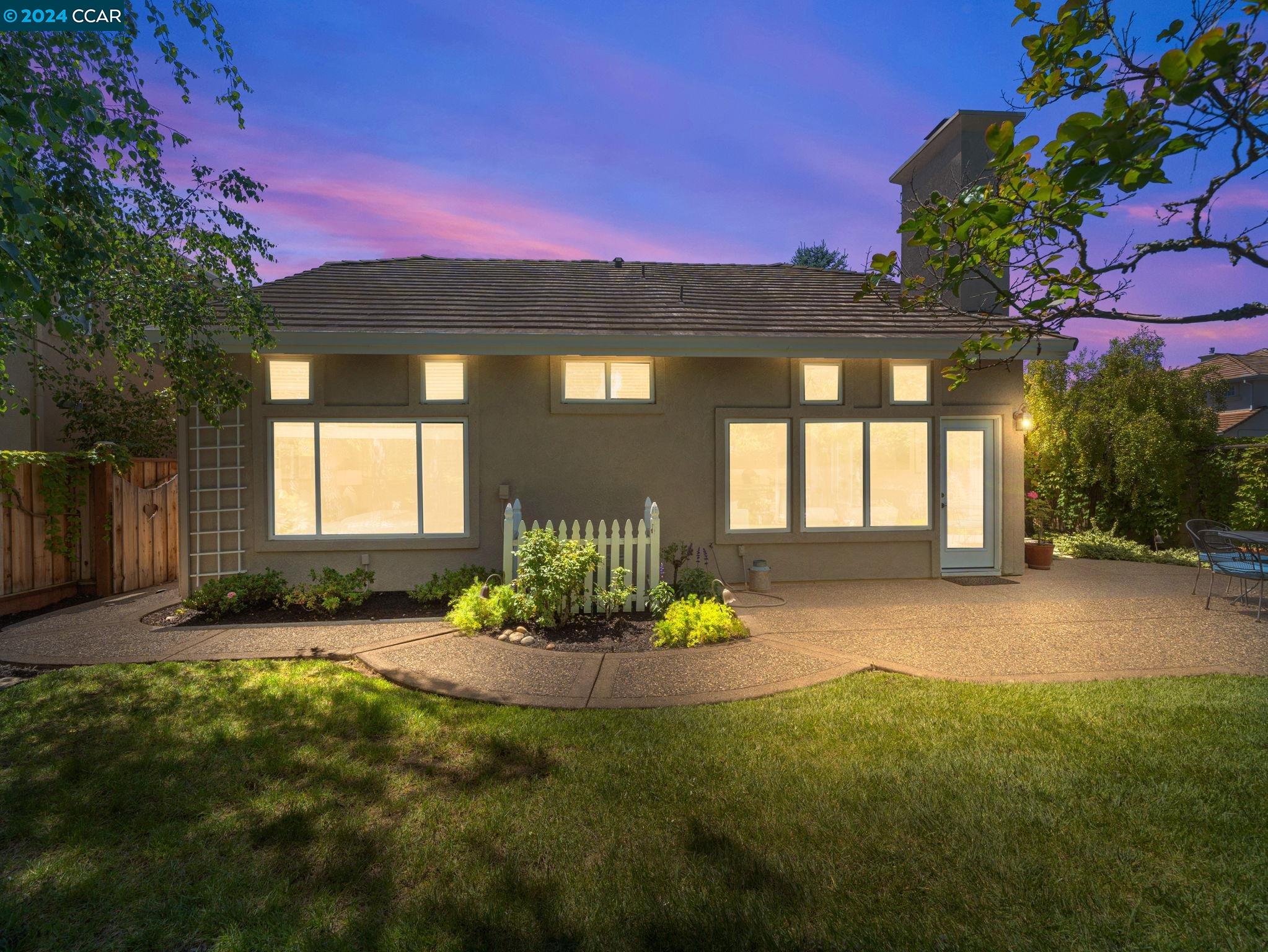 174 Blackstone Dr