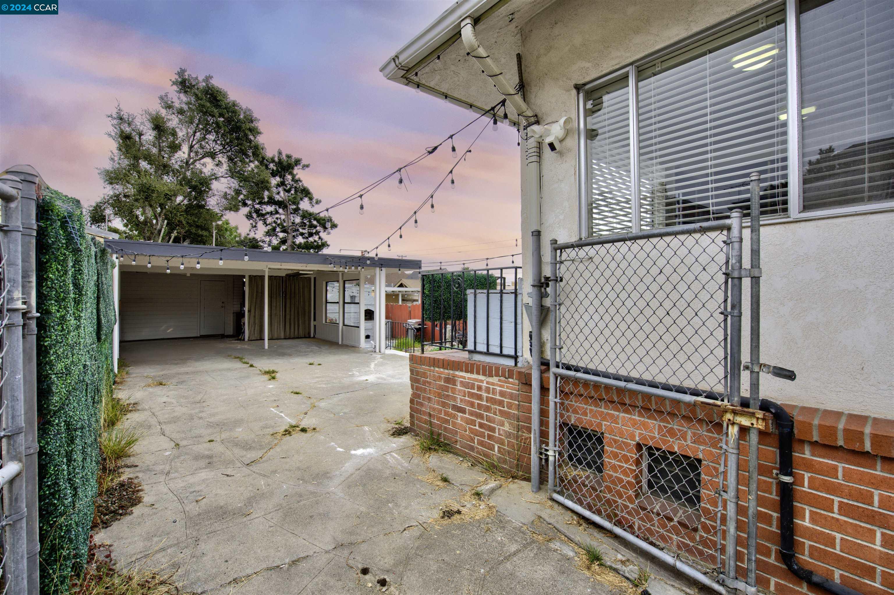 2618 19Th Ave