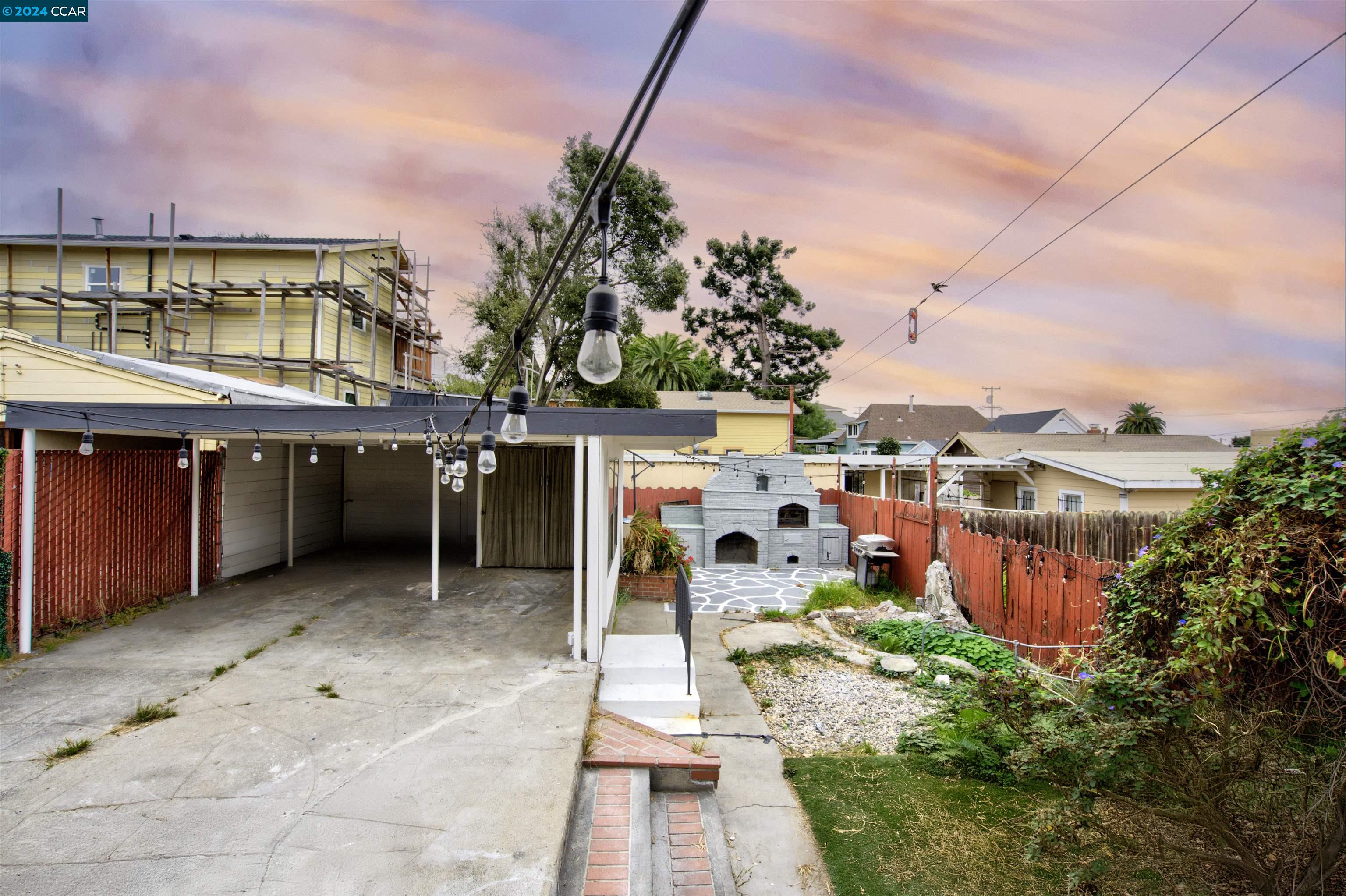 2618 19Th Ave