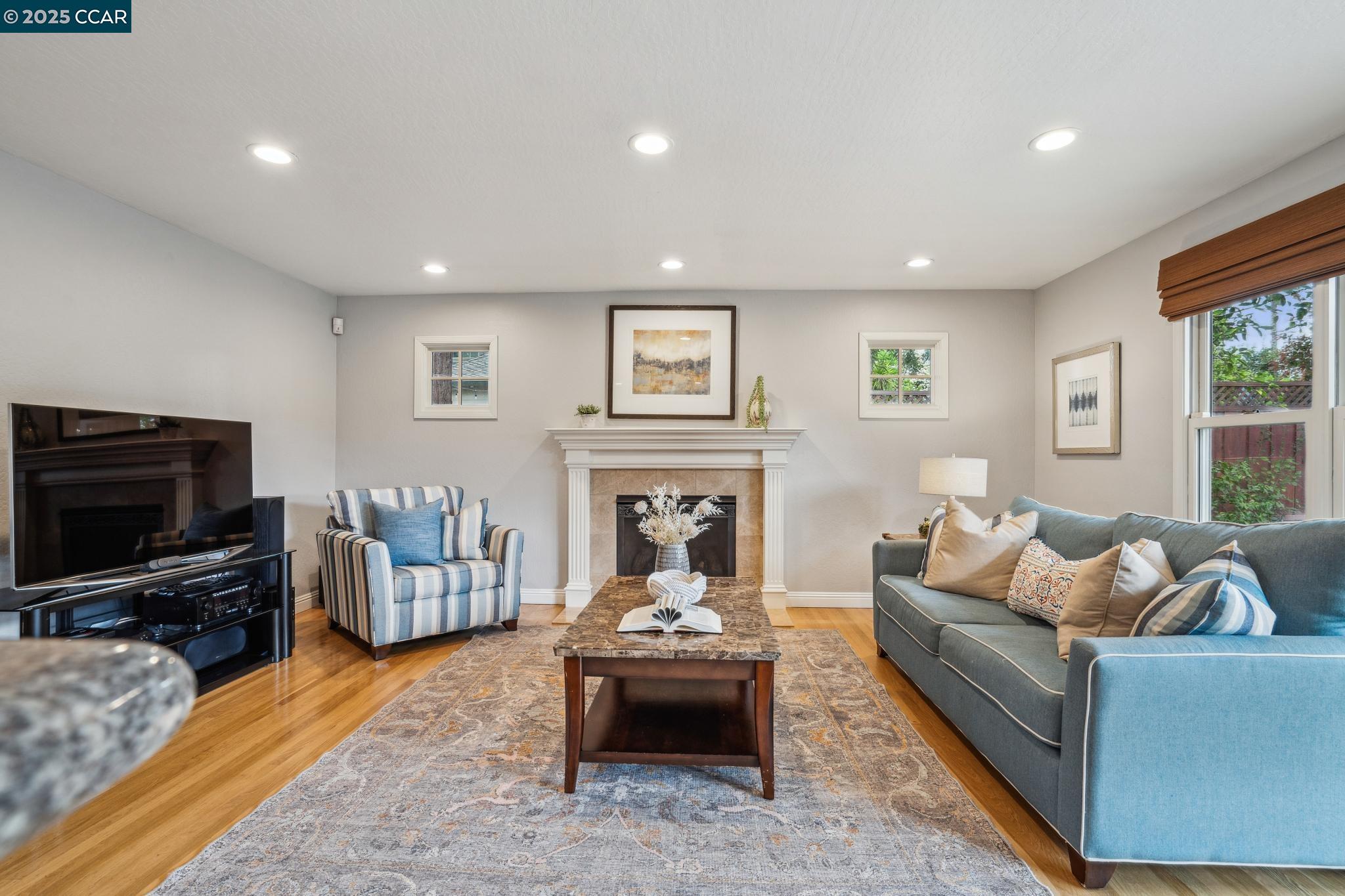 3117 Bowling Green Dr