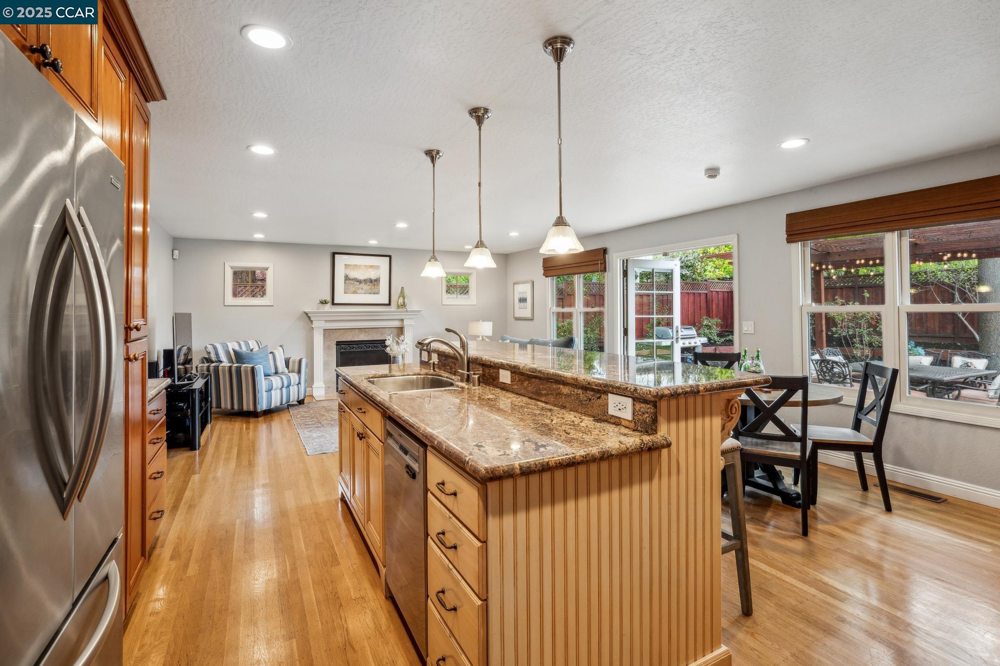 3117 Bowling Green Dr
