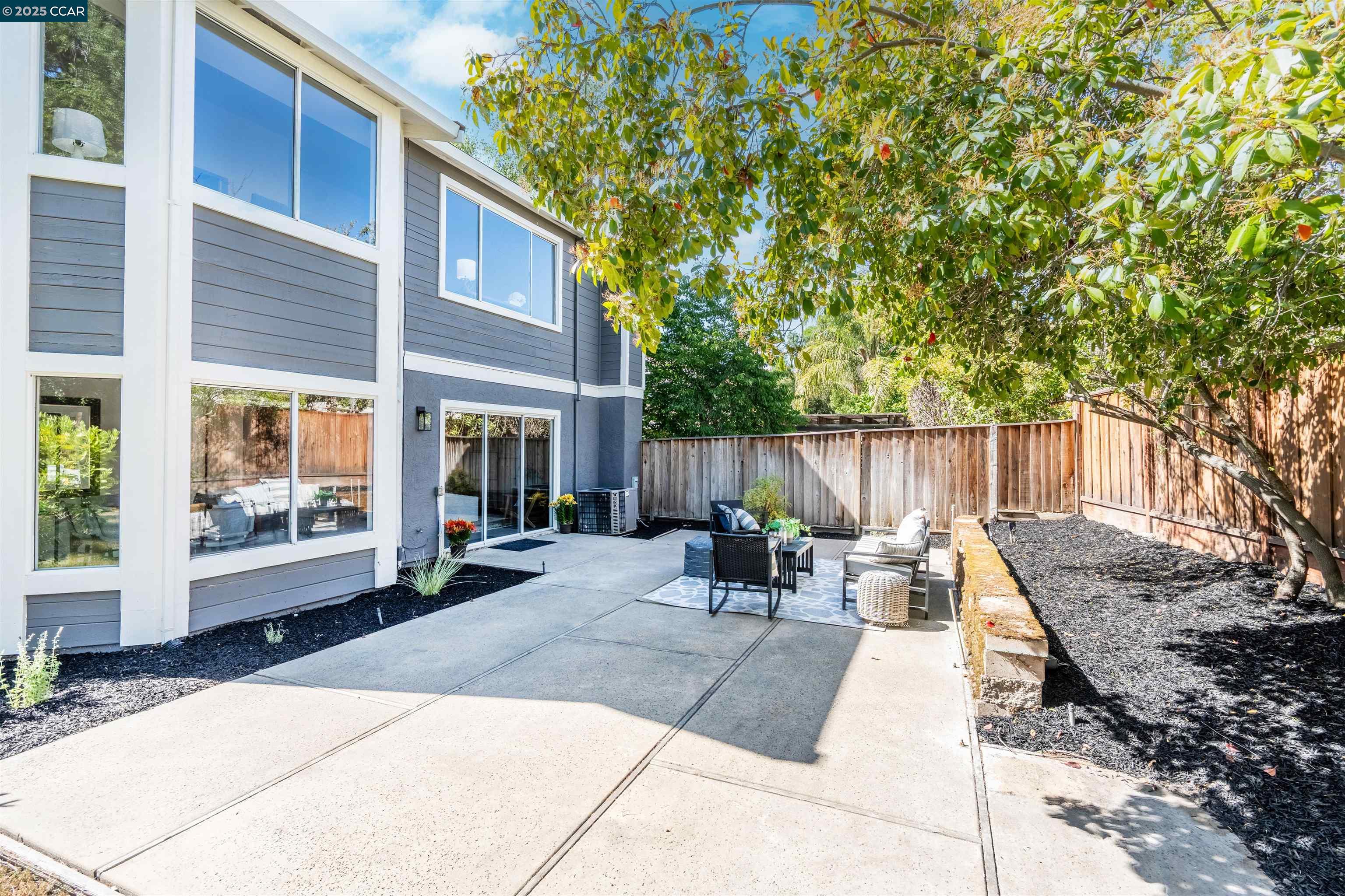 5 Stuart Place