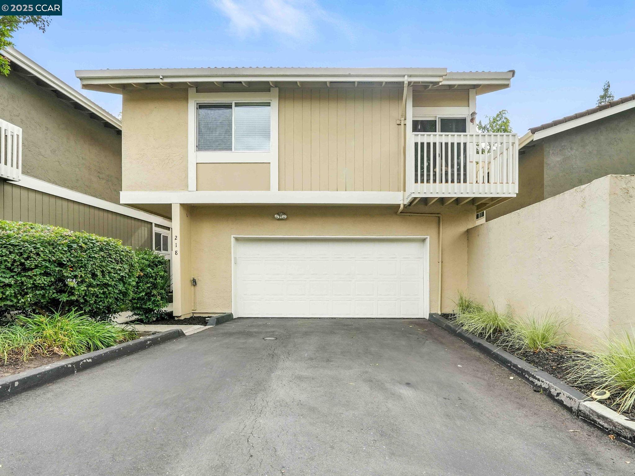 218 Jewel Ter
