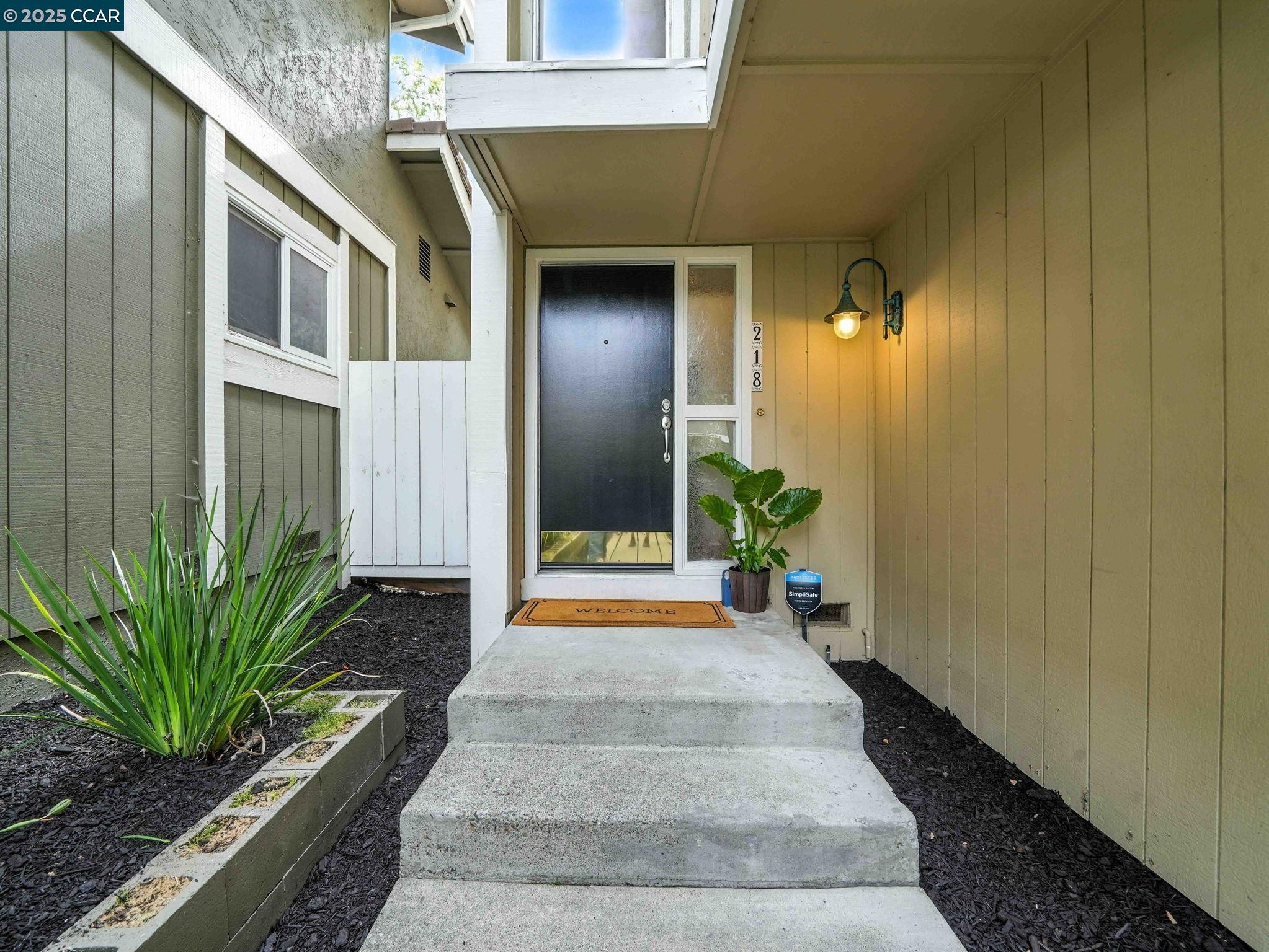 218 Jewel Ter
