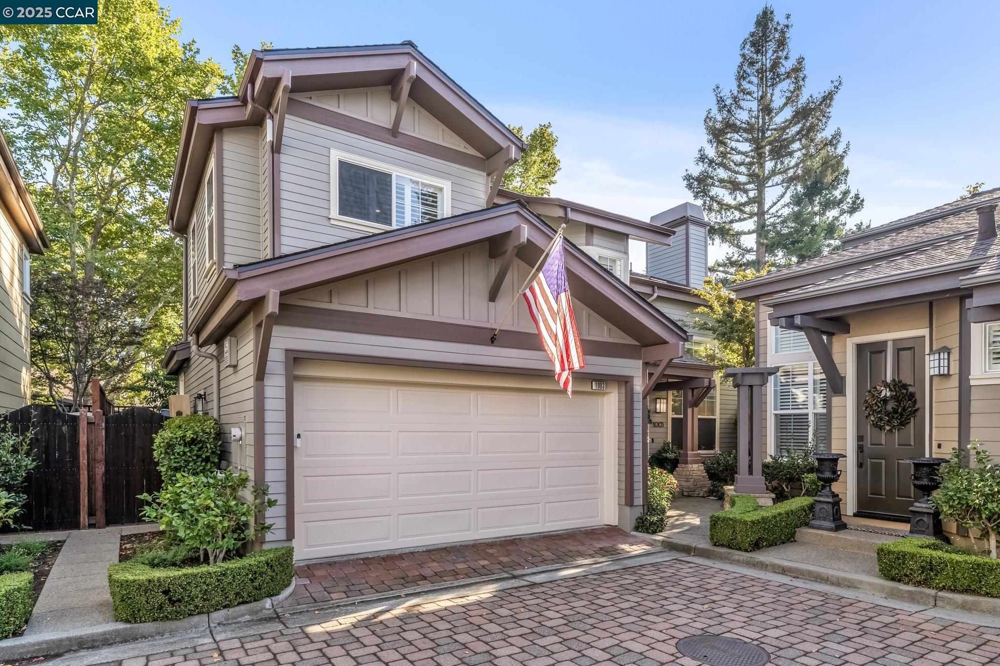 1003 River Rock Ln
