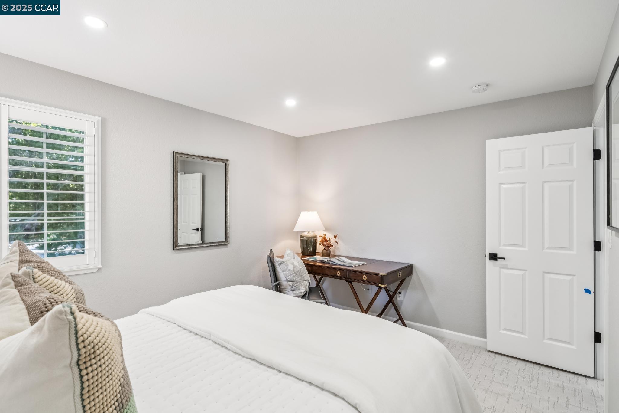 1003 River Rock Ln