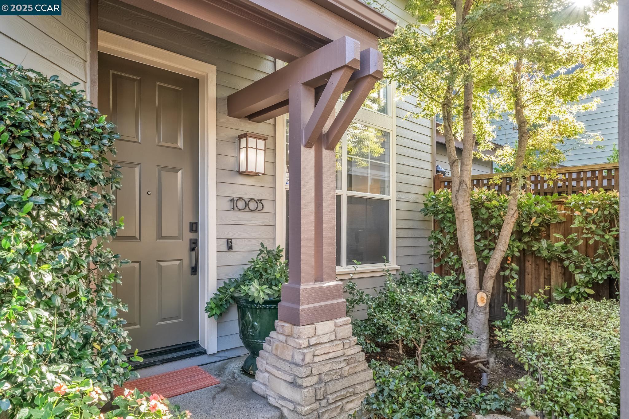 1003 River Rock Ln