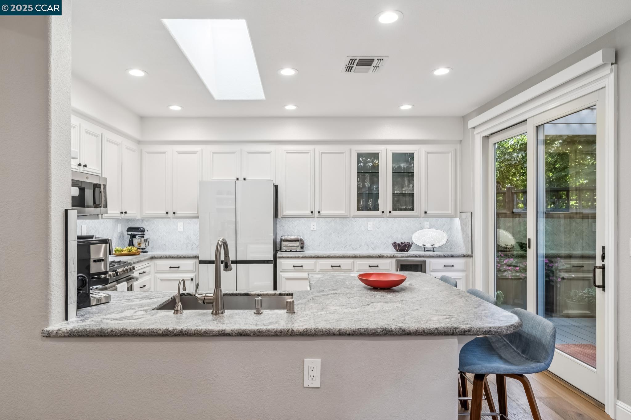 1003 River Rock Ln