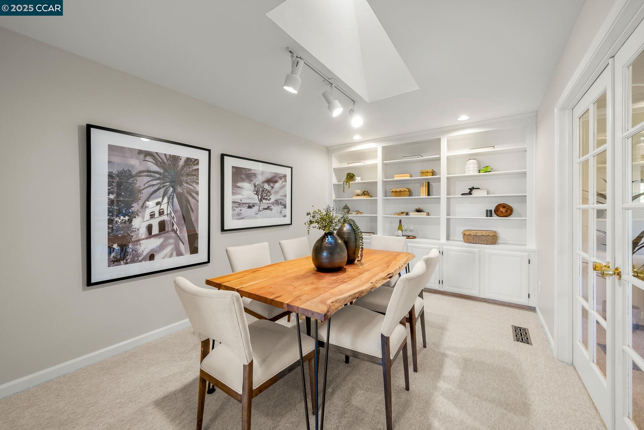 1305 Chesterton Way