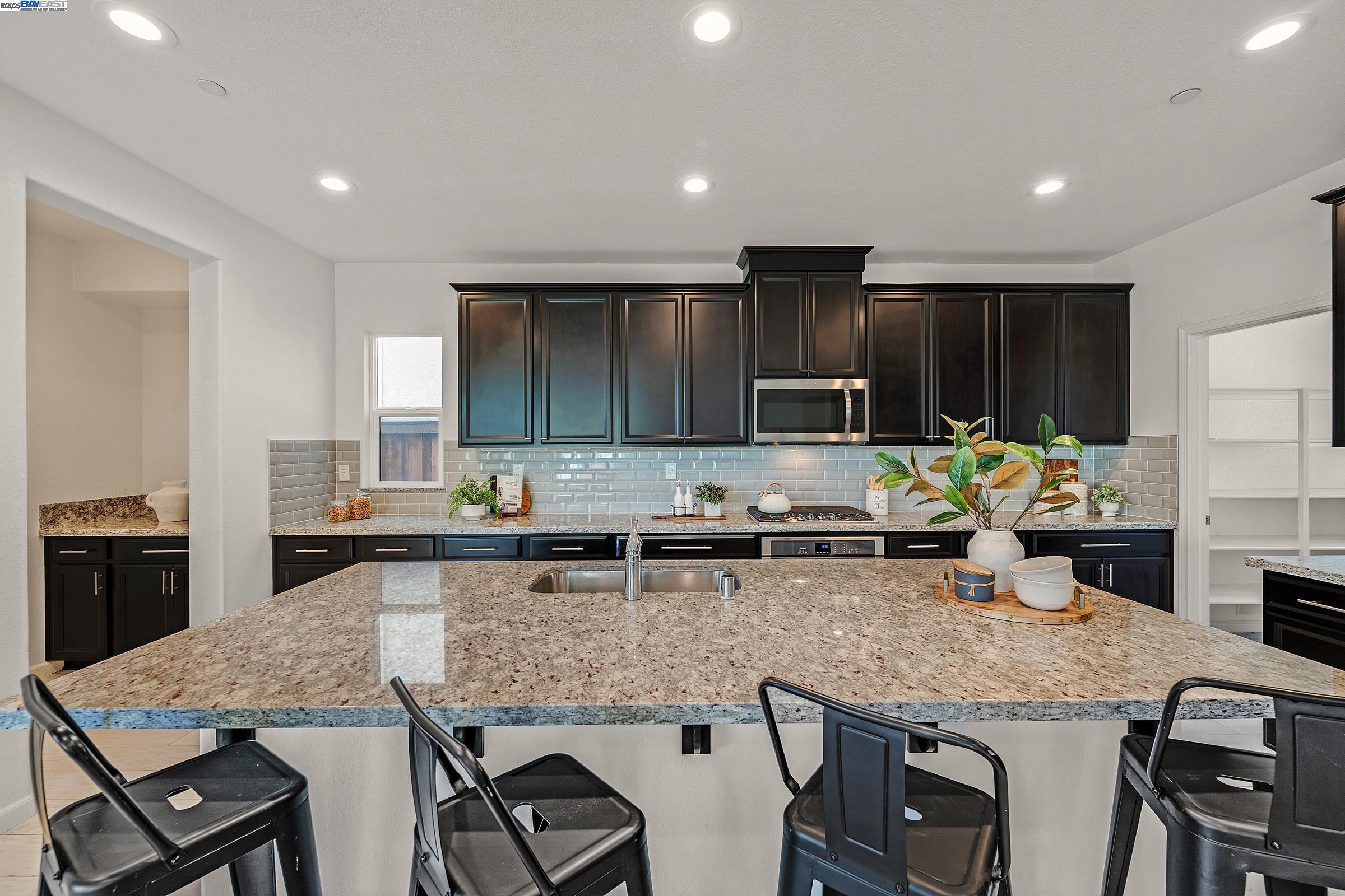 2342 Augusta Ave, Tracy
