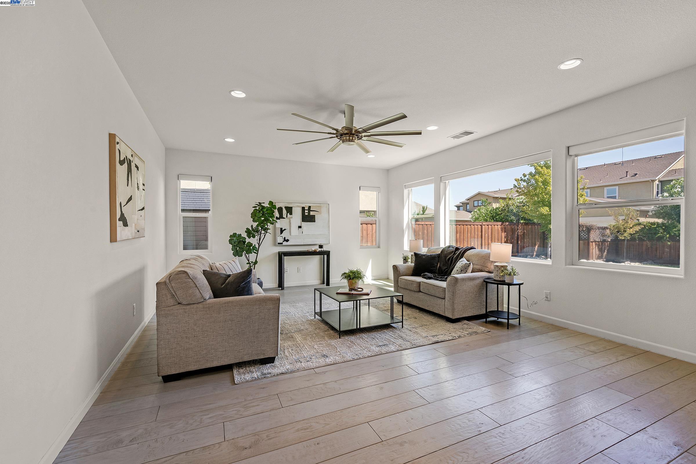 2342 Augusta Ave, Tracy