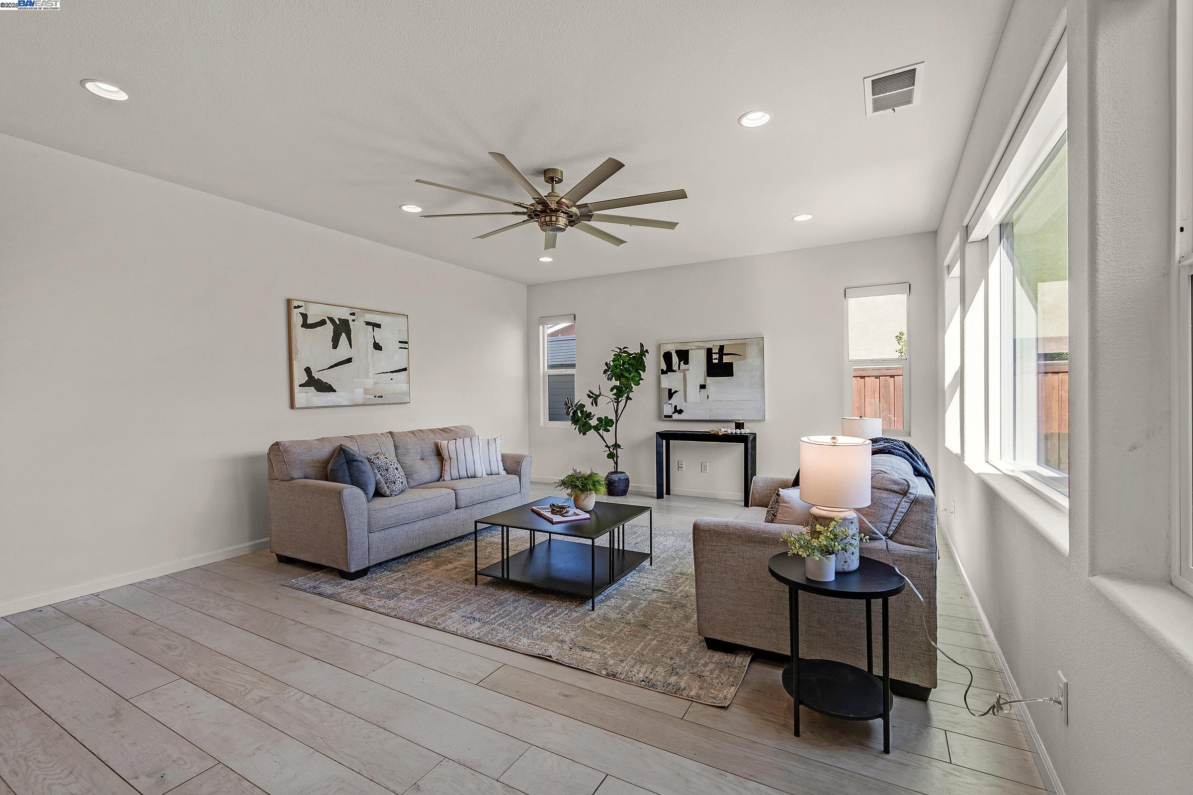 2342 Augusta Ave, Tracy