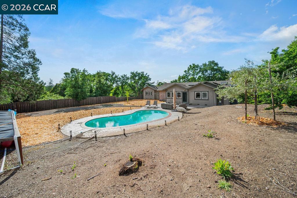2000 Norris Rd