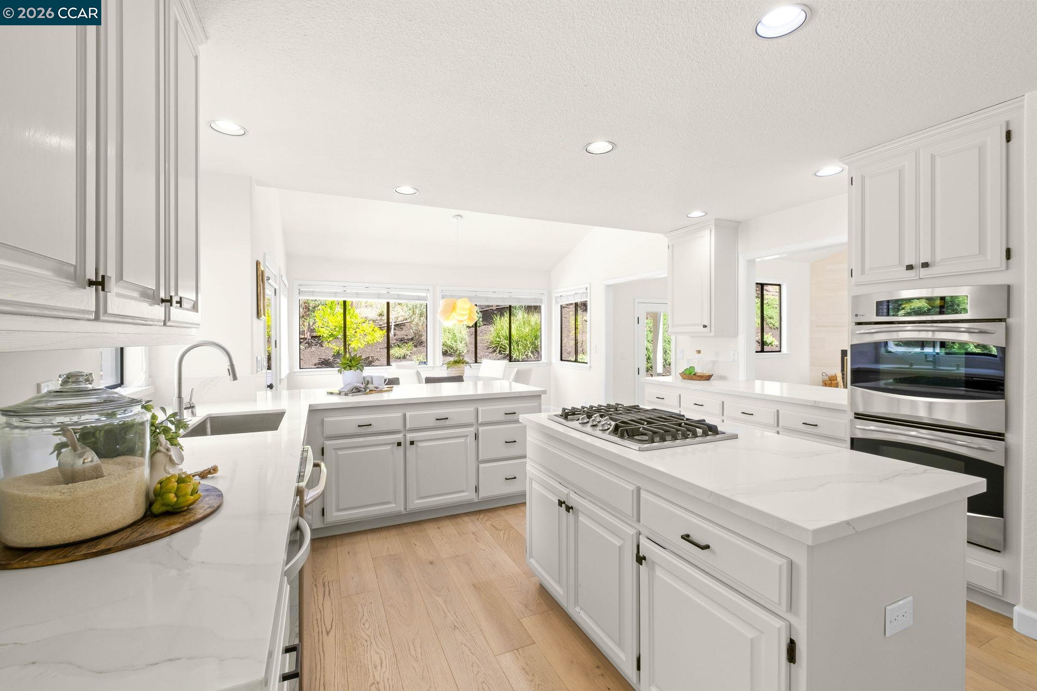 4249 Golden Oak Ct