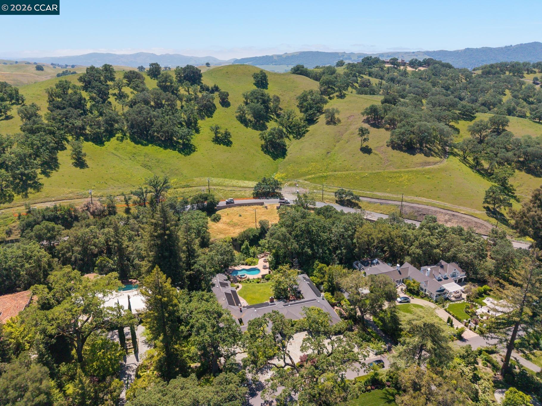 1720 Alameda Diablo