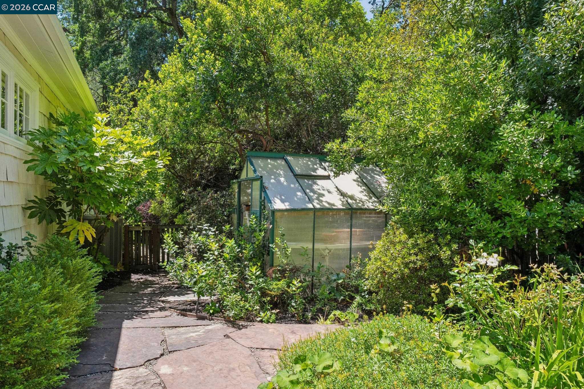 1720 Alameda Diablo