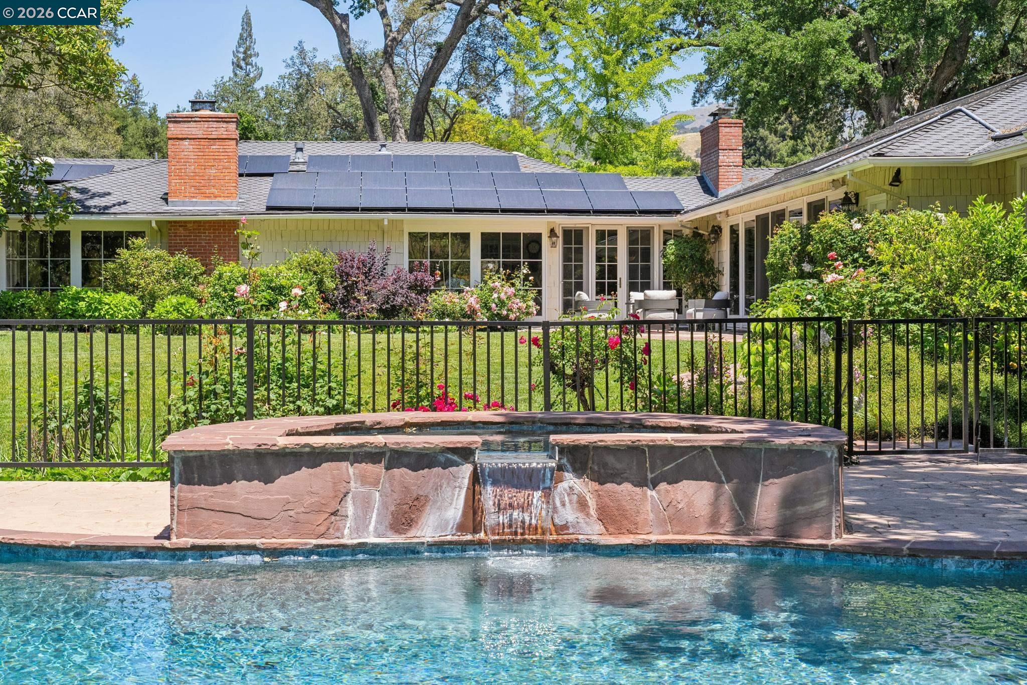 1720 Alameda Diablo