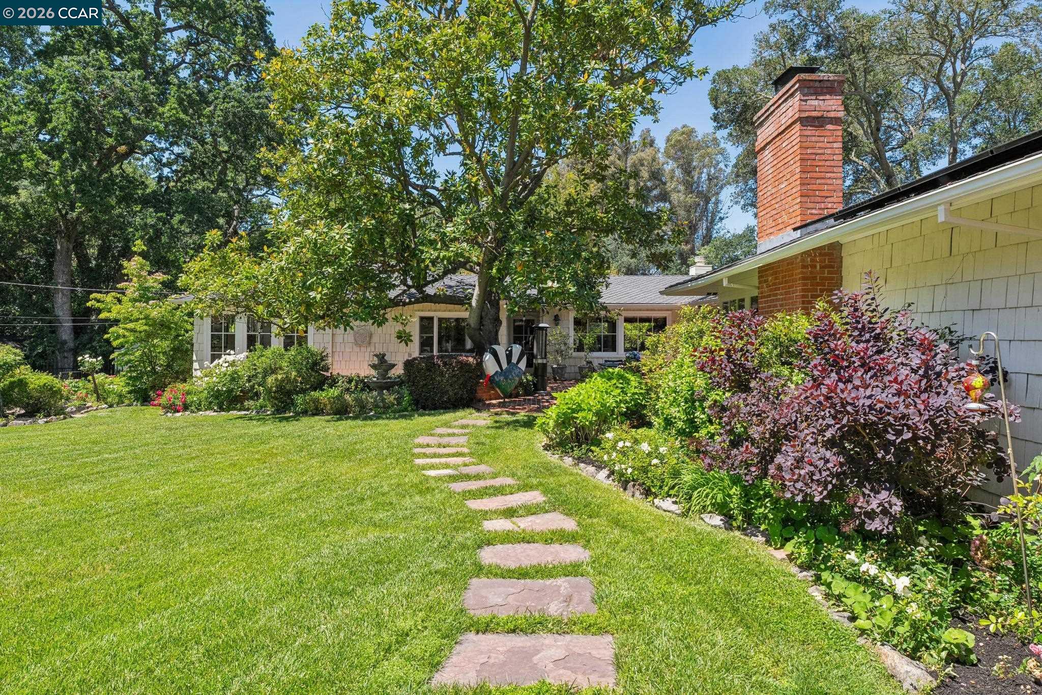 1720 Alameda Diablo